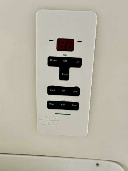 Sea Ray 48 LIFE IS GOOD TODAY - Flybridge Helm