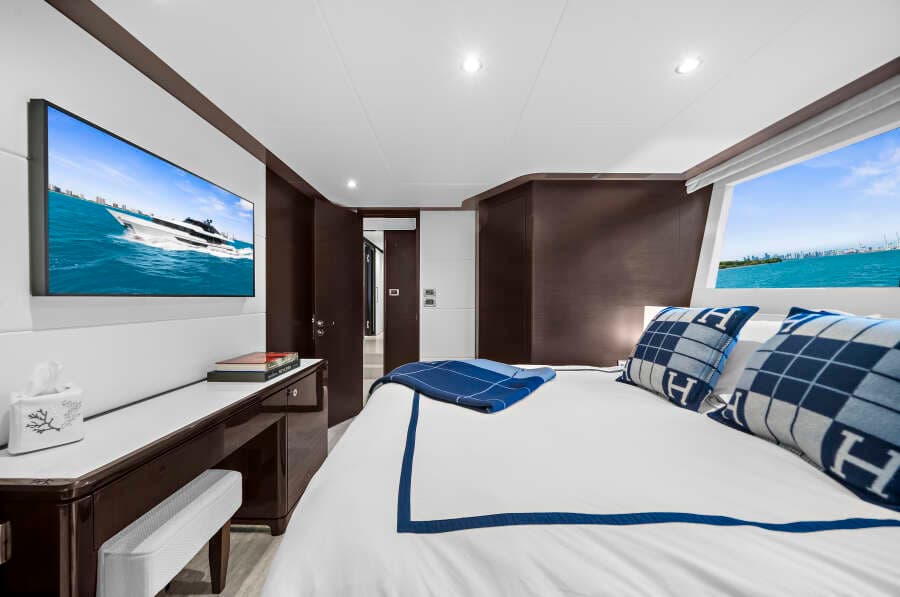 2024 Ocean Alexander 32 L