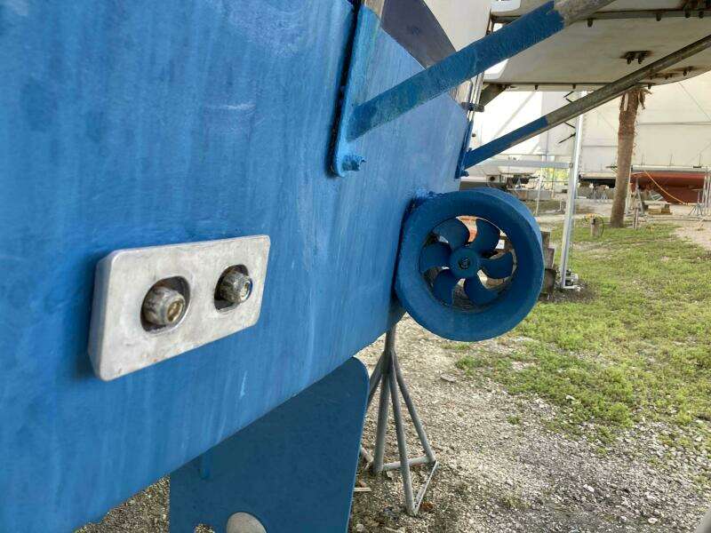 1986 Heritage East Sundeck 36