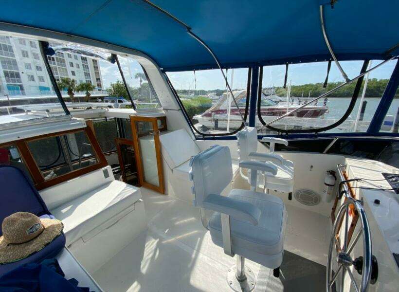 1986 Heritage East Sundeck 36