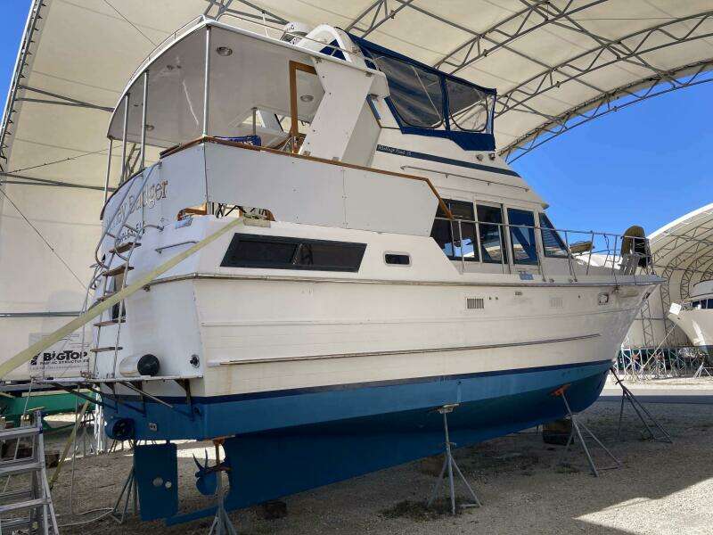 1986 Heritage East Sundeck 36