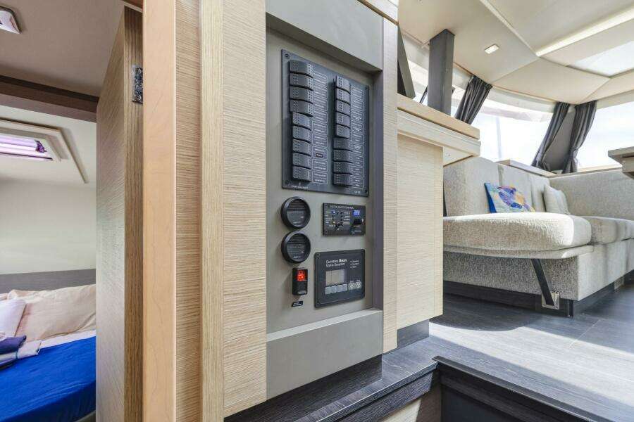 2020 Fountaine Pajot Astrea 42