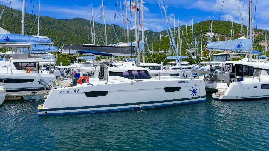 2020 Fountaine Pajot Astrea 42
