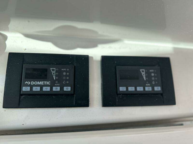 2008 Tiara Yachts 3500 Sovran