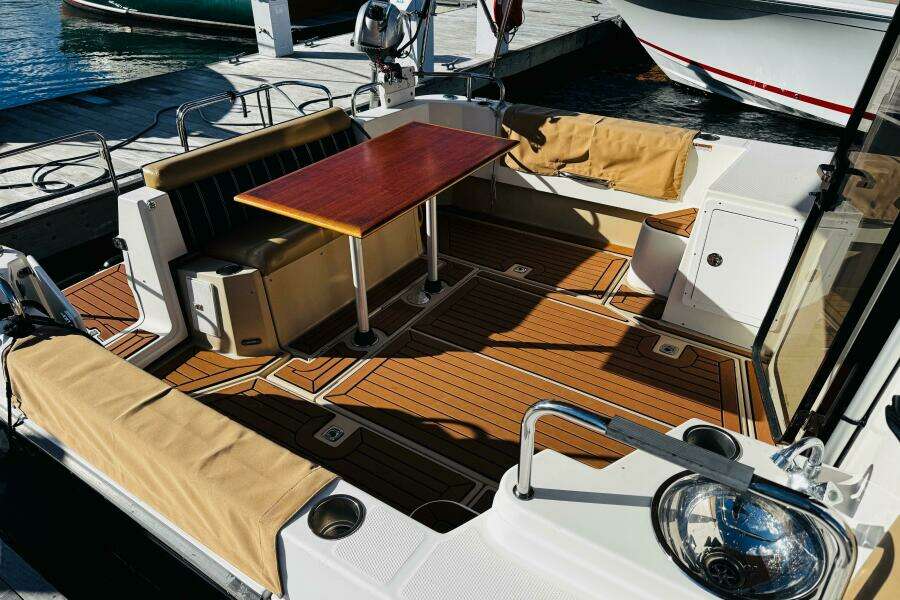 2013 Ranger Tugs R-31