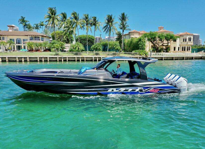 MTI 42 - Tobito I - Exterior Profile