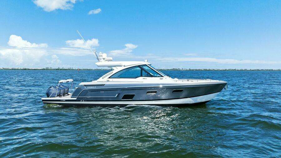 Formula 38 - Exterior Profile