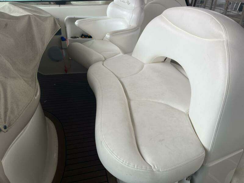 2001 Sea Ray 380 Sundancer