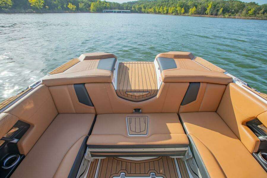 2020 Nautique G25