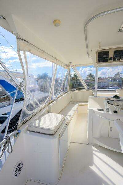 2001 Ocean Yachts Super Sport