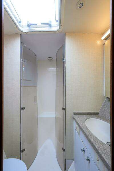 2001 Ocean Yachts Super Sport