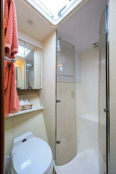 2001 Ocean Yachts Super Sport