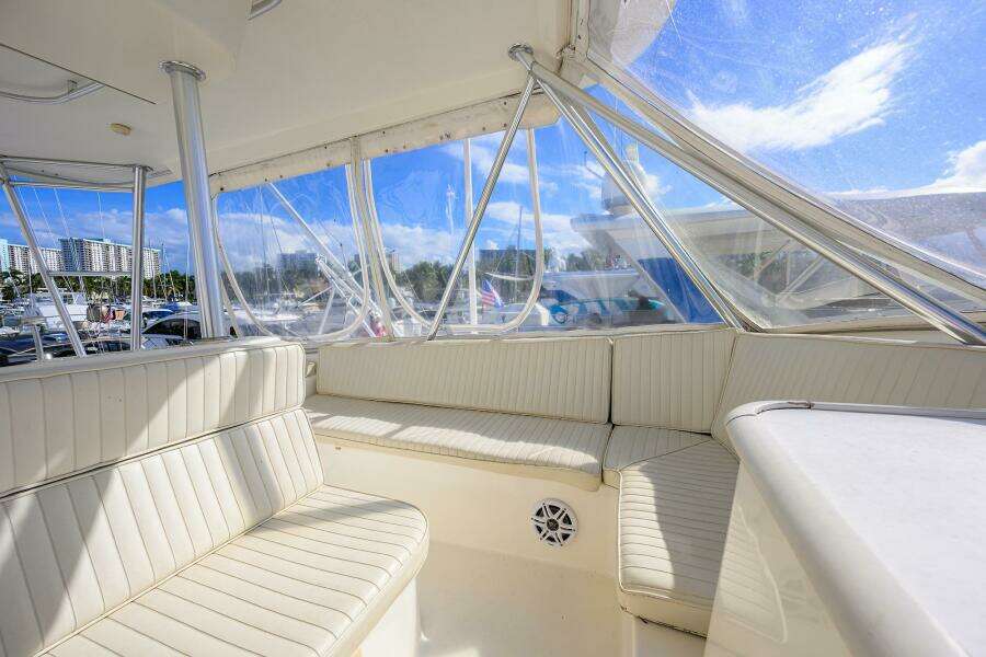 2001 Ocean Yachts Super Sport