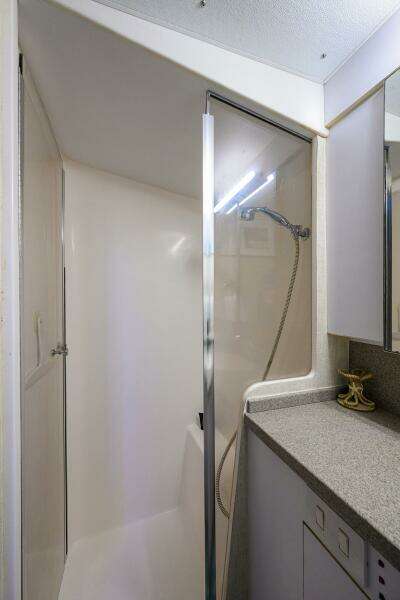 2001 Ocean Yachts Super Sport