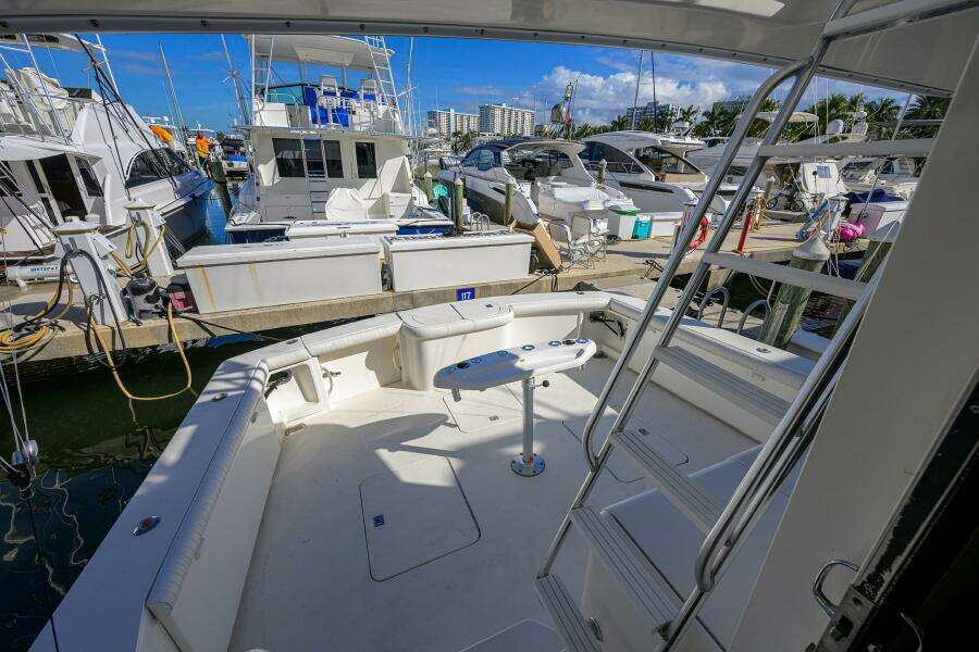 2001 Ocean Yachts Super Sport