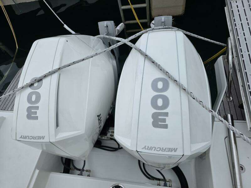 2022 Jeanneau Leader 10.5 WA Series 2