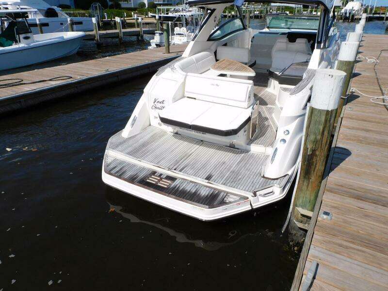 2018 Sea Ray Sundancer 320