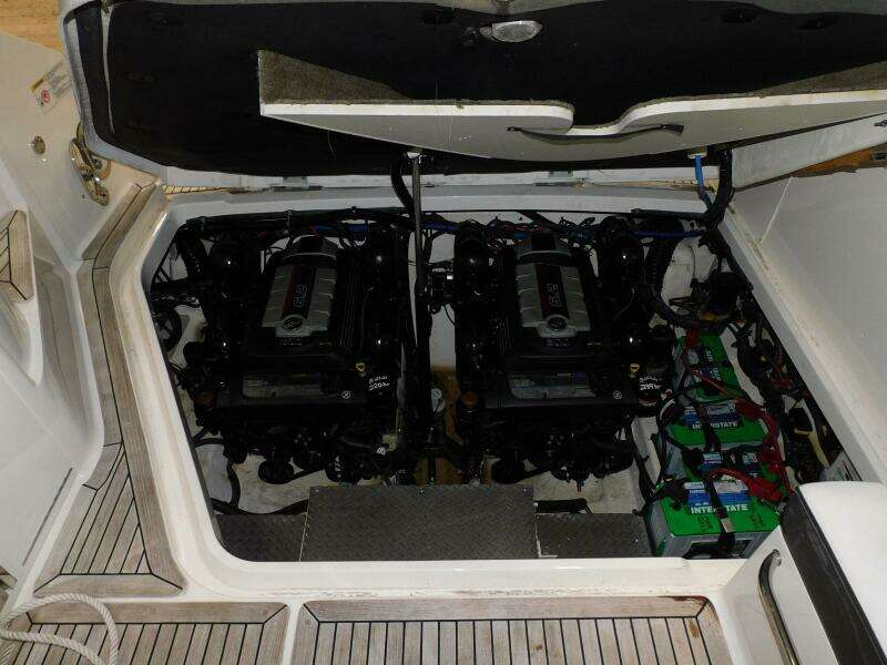 2018 Sea Ray Sundancer 320