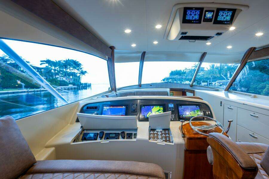 2017 Custom Carolina French Yachts Custom Express Sportfish