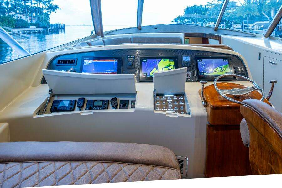 2017 Custom Carolina French Yachts Custom Express Sportfish