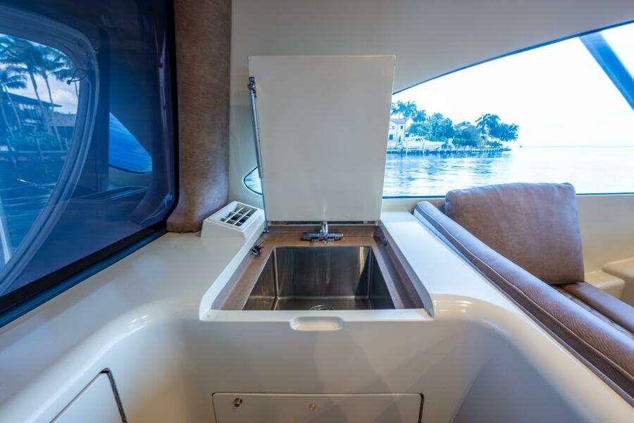 2017 Custom Carolina French Yachts Custom Express Sportfish