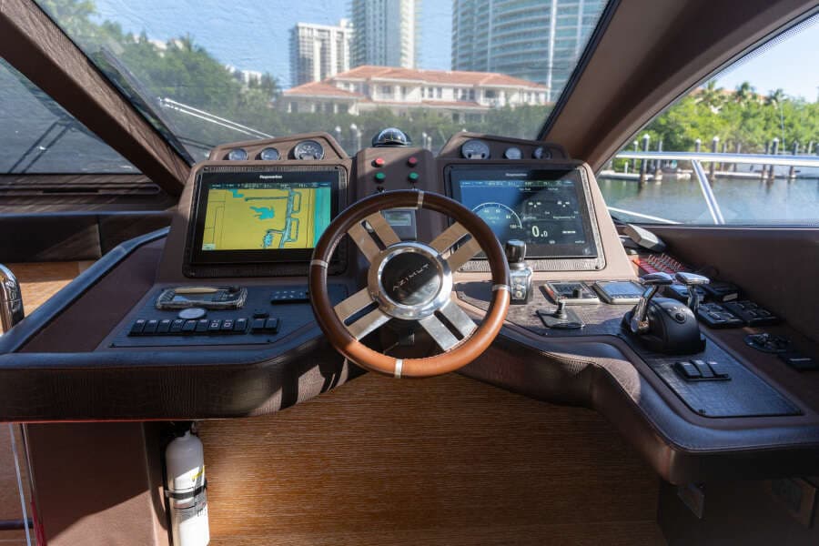 2014 Azimut AZ64 FLY