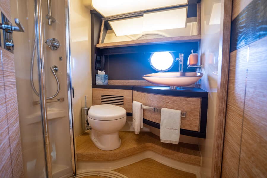 2014 Azimut AZ64 FLY