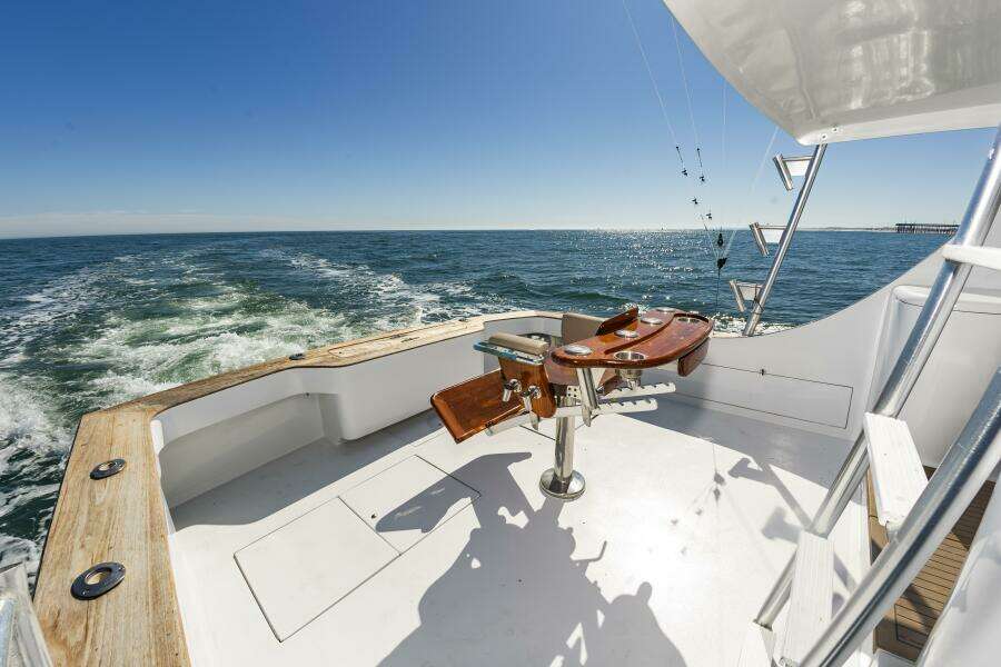 52BuddyDavisFishinFever010