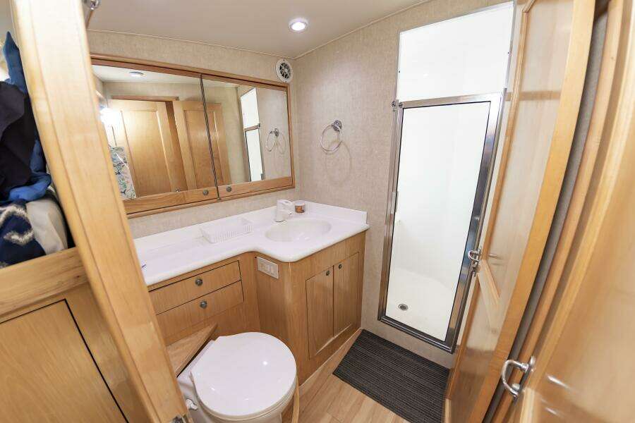 52BuddyDavisFishinFever033