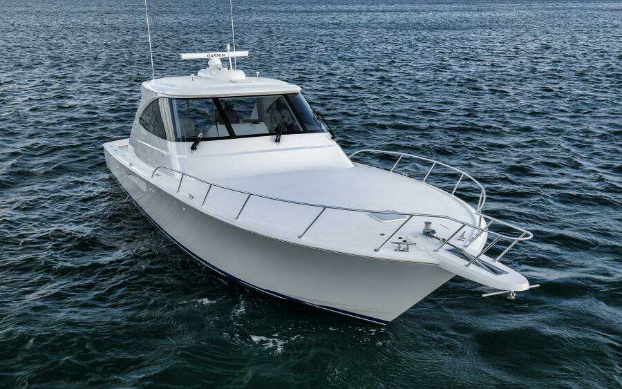 2015 Viking 52 Sport Coupe