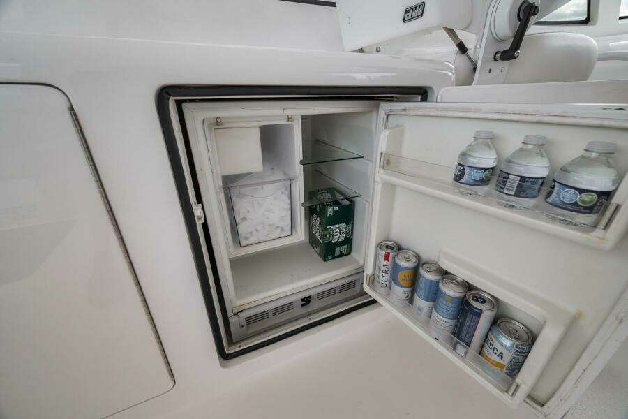 2015 Viking 52 Sport Coupe