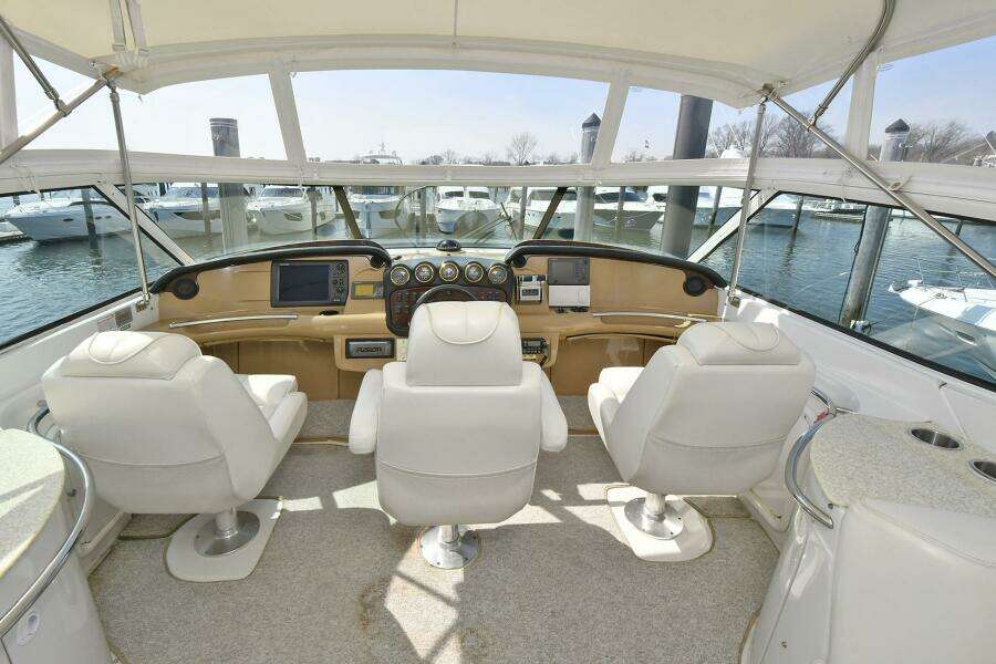 2001 Carver 466 Motor Yacht
