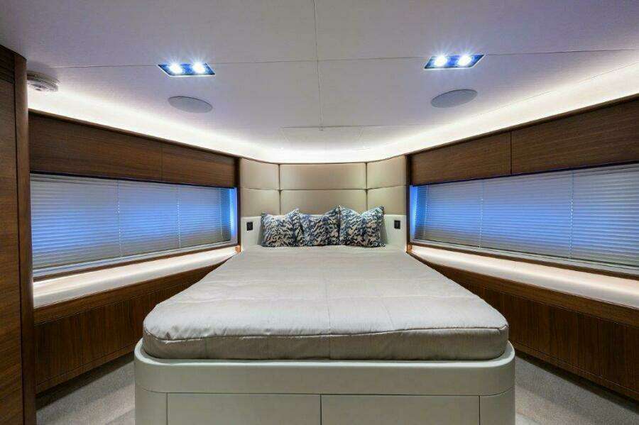 Princess Y78 - VIP Stateroom Forward