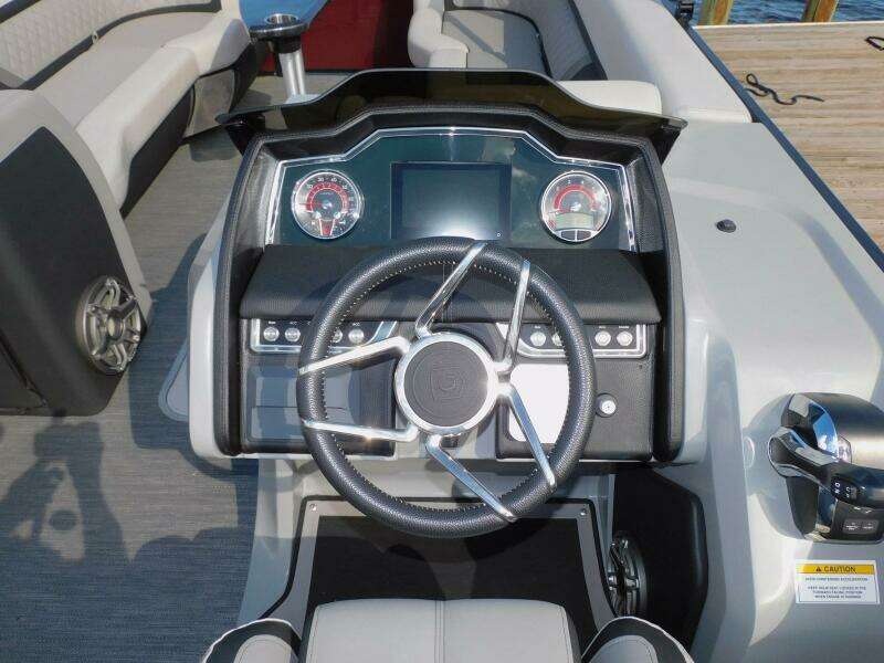 2023 Aqua Patio 275 CBE