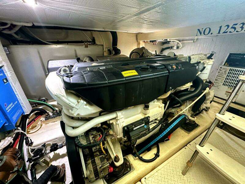 2014 Tiara Yachts 50 Coupe