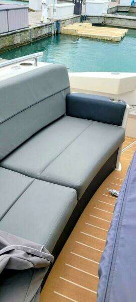 2014 Tiara Yachts 50 Coupe