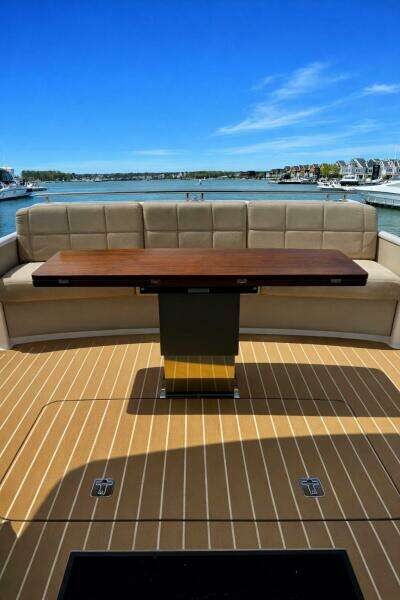 2014 Tiara Yachts 50 Coupe