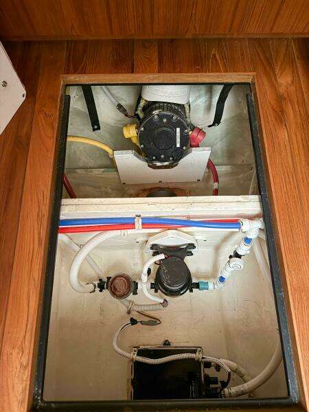 2013 Tiara Yachts 3600 Coronet