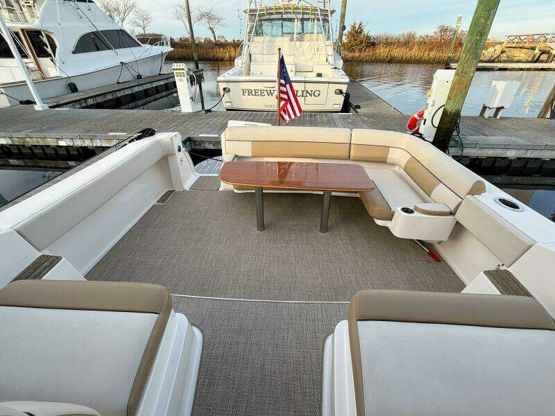 2013 Tiara Yachts 3600 Coronet