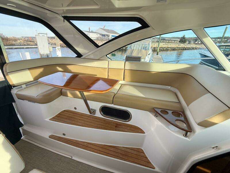 2013 Tiara Yachts 3600 Coronet