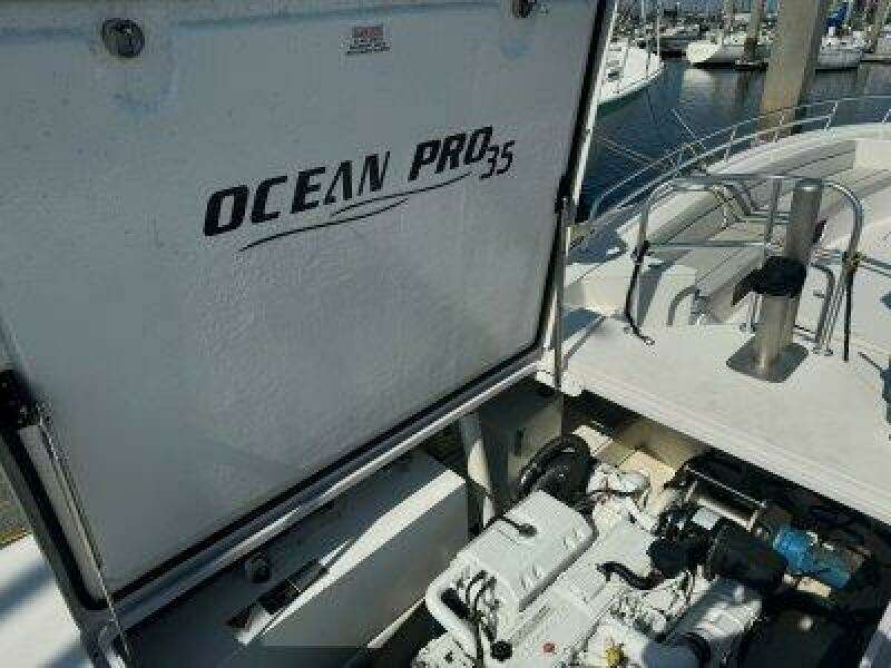 2019 OceanPro 35