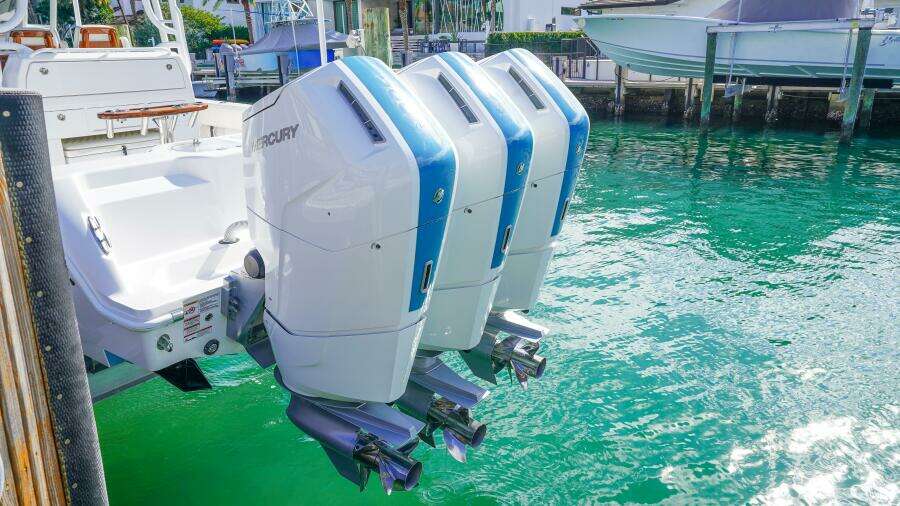 2024 Invincible 43 Open