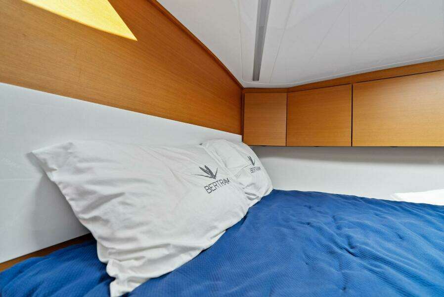 2017 Bertram 35 Flybridge