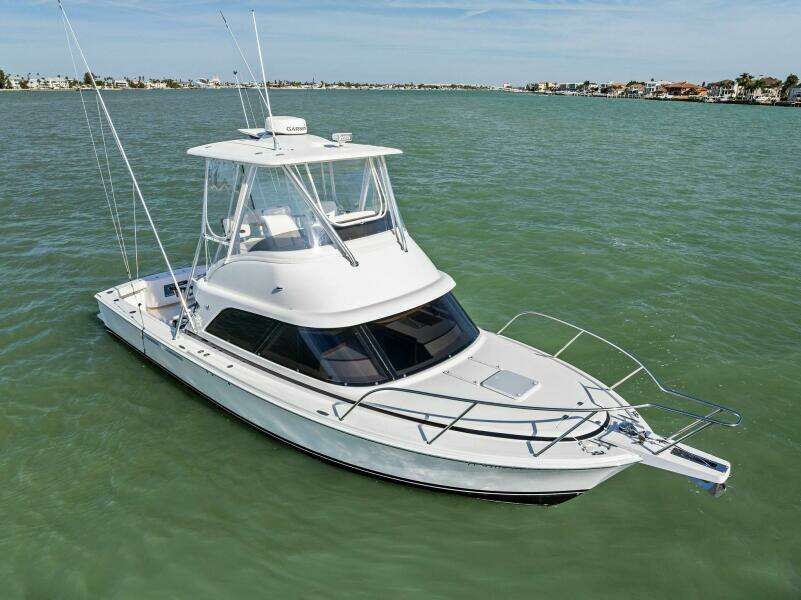 2017 Bertram 35 Flybridge