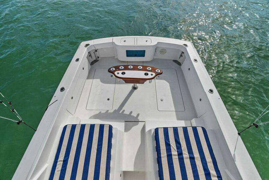 2017 Bertram 35 Flybridge