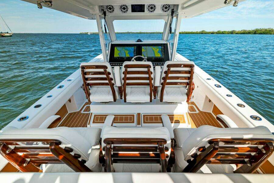 2022 40 Barker Boatworks HPC 