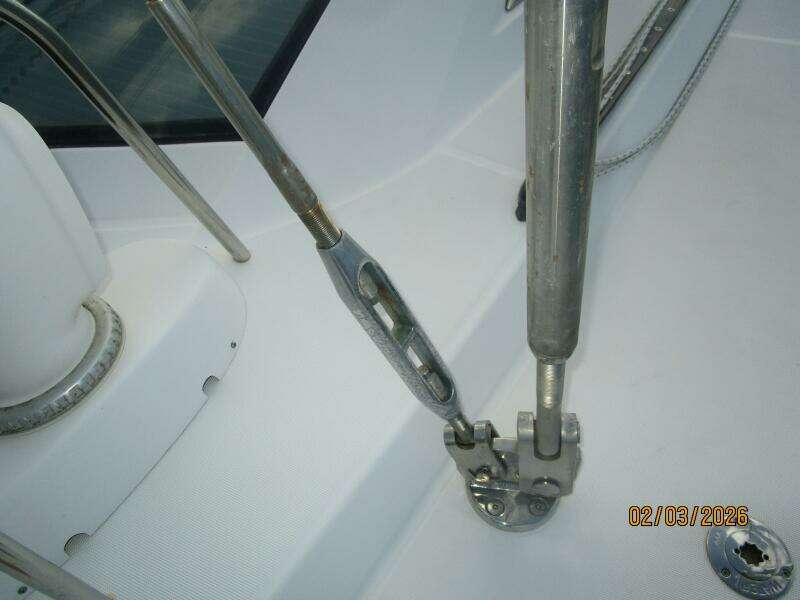 54' Jeanneau standing rigging4