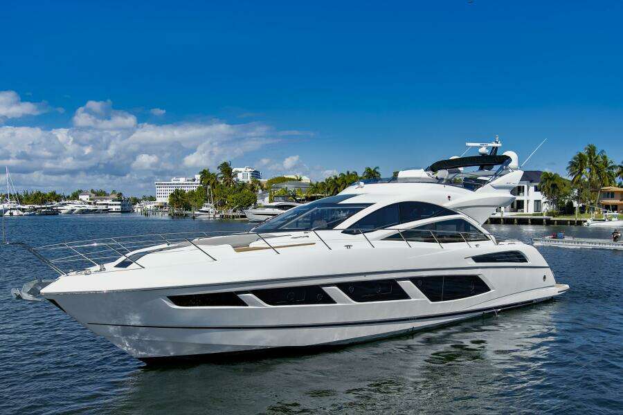 2017 Sunseeker 68 Sport Yacht