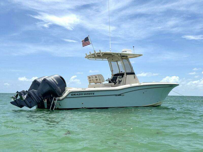 2017 Grady-White Fisherman 257