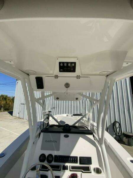 2022 Sea Fox 228 Commander